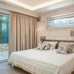 Luxury Seafront Diora Brac With Heated Pool 别墅 苏曼婷