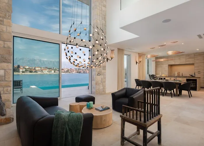 Luxury Seafront Diora Brac With Heated Pool Villa