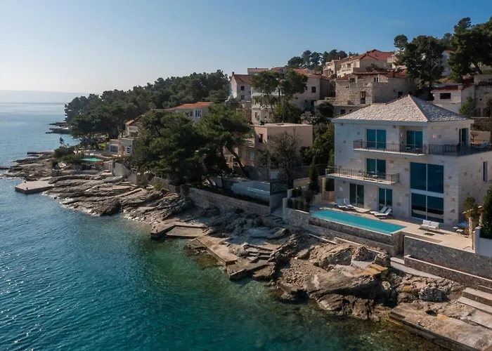 Luxury Seafront Diora Brac With Heated Pool