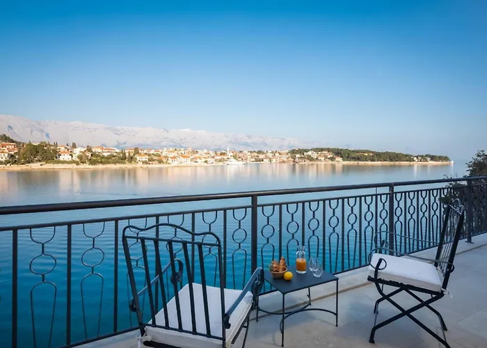 Luxury Seafront Diora Brac With Heated Pool Villa