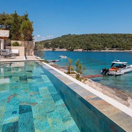 Luxury Seafront Diora Brac With Heated Pool Villa Sumartin