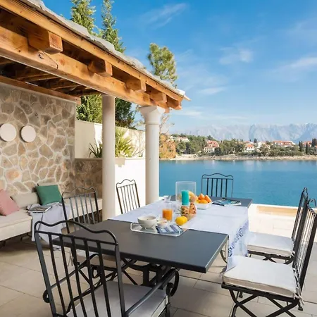 Luxury Seafront Diora Brac With Heated Pool Villa Sumartin