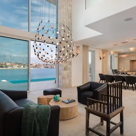 Luxury Seafront Diora Brac With Heated Pool Villa