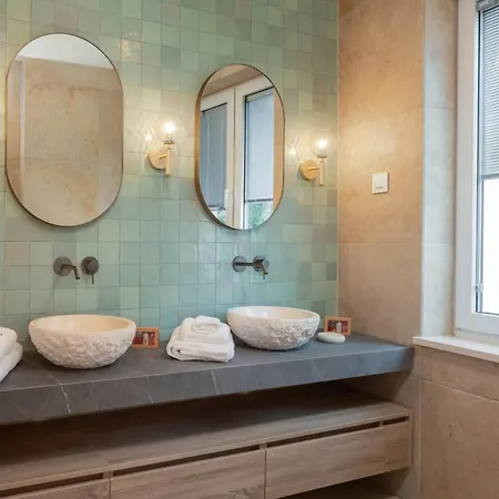 Luxury Seafront Diora Brac With Heated Pool Villa Sumartin